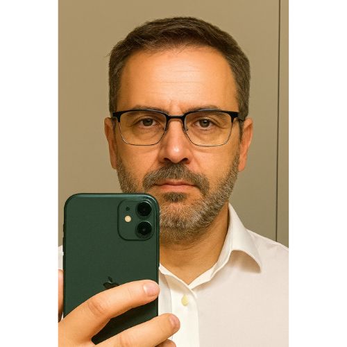 SmartVision™ AI-Powered Adaptive Glasses